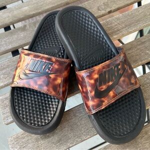 Nike Benassi Slides (7)